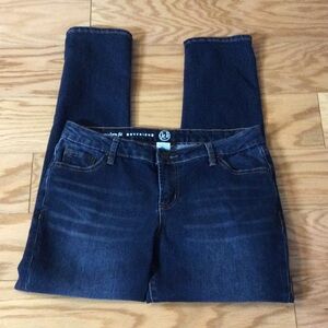 6 W62 Modern Fit Boyfriend Blue Denim Jeans